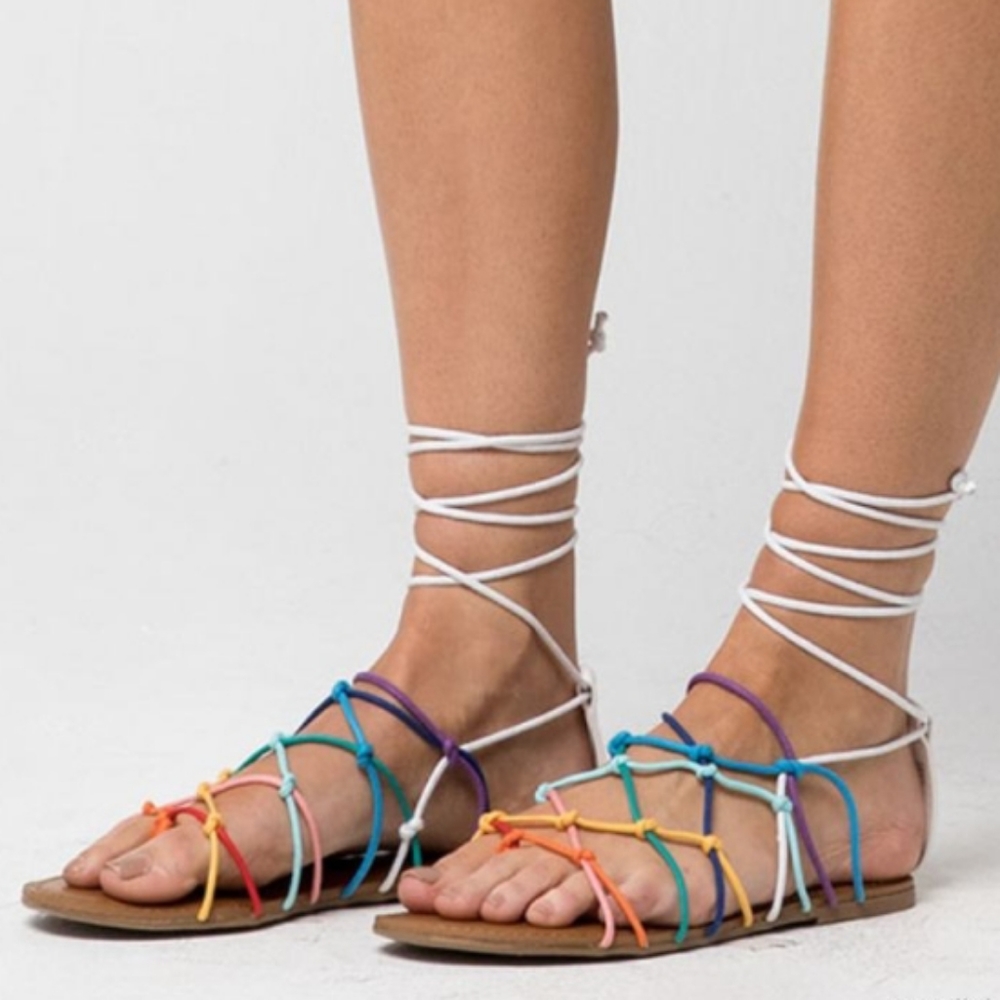 Steve Madden Starla Rainbow Lace Up Flat Sandals